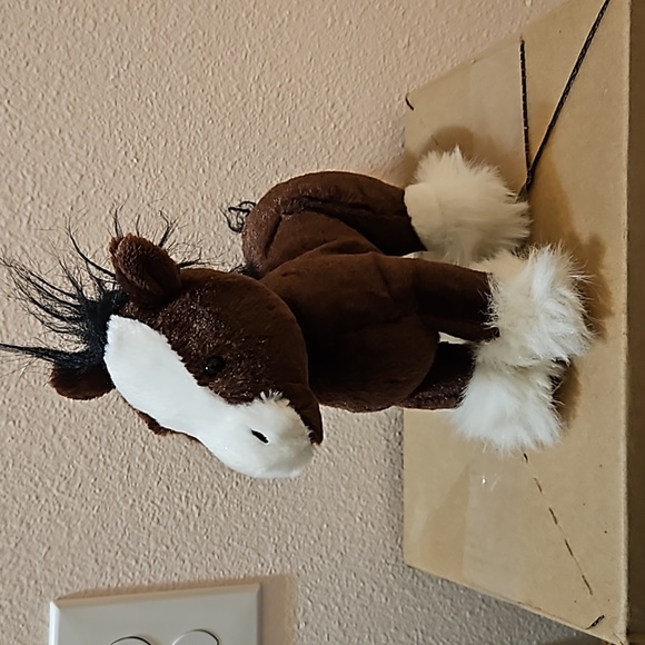Webkinz Clydesdale Horse - Picture 1 of 5
